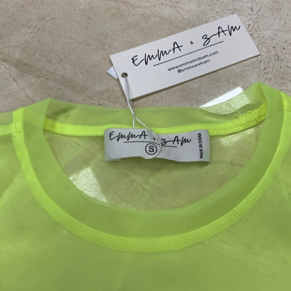 EMMA & SAM MESH CROPPED SHORT SLEEVE TOP LAYERING IN NEON LEMON SZ SMALL - Picture 6 of 14